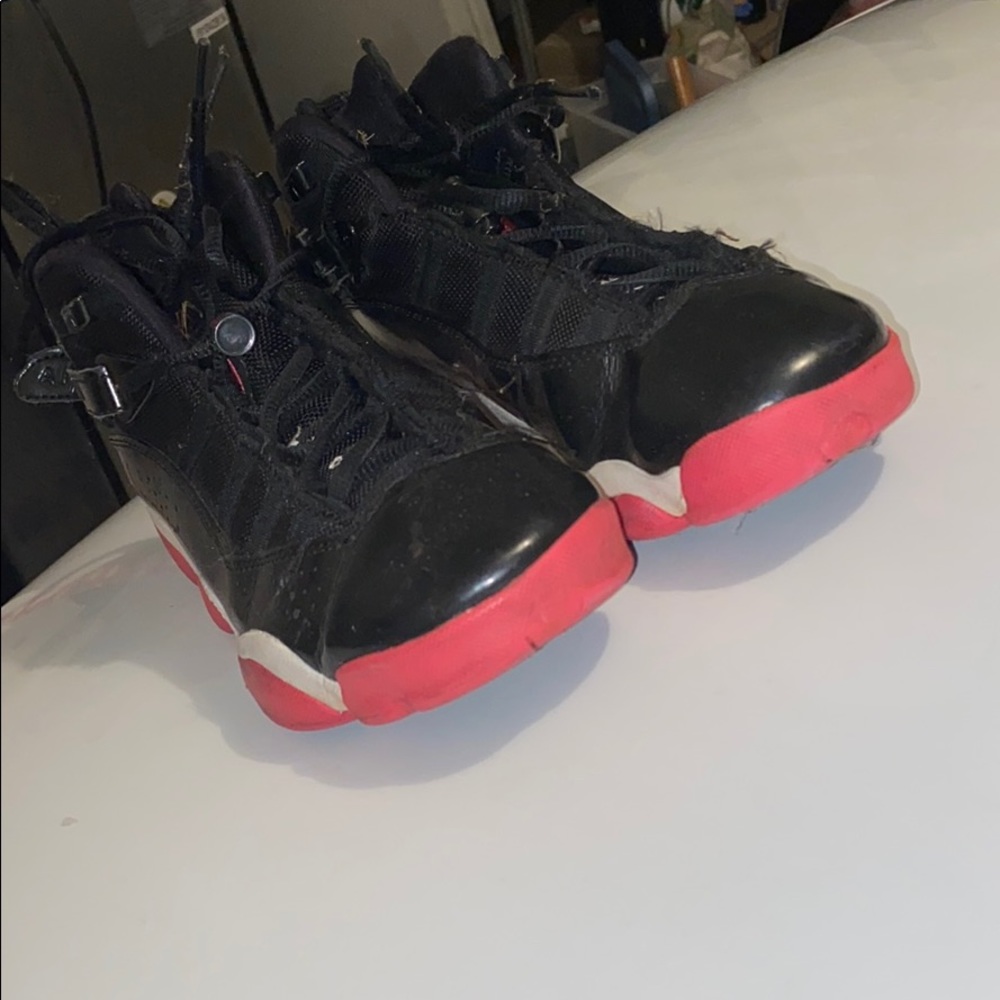 Air Jordan - Picture 2 of 4